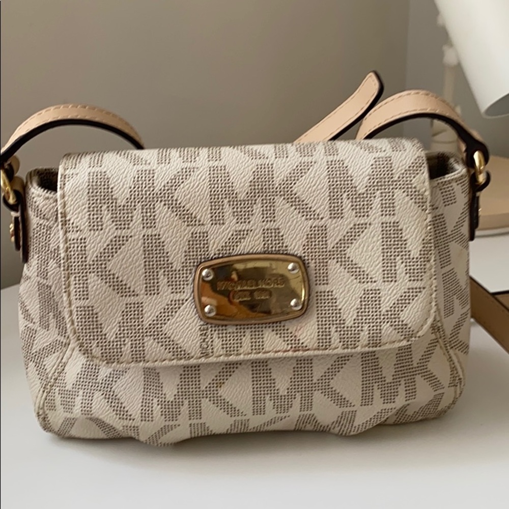 Michael Kors bag